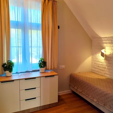 Zacisze Skalnych Domkow Appartamento *